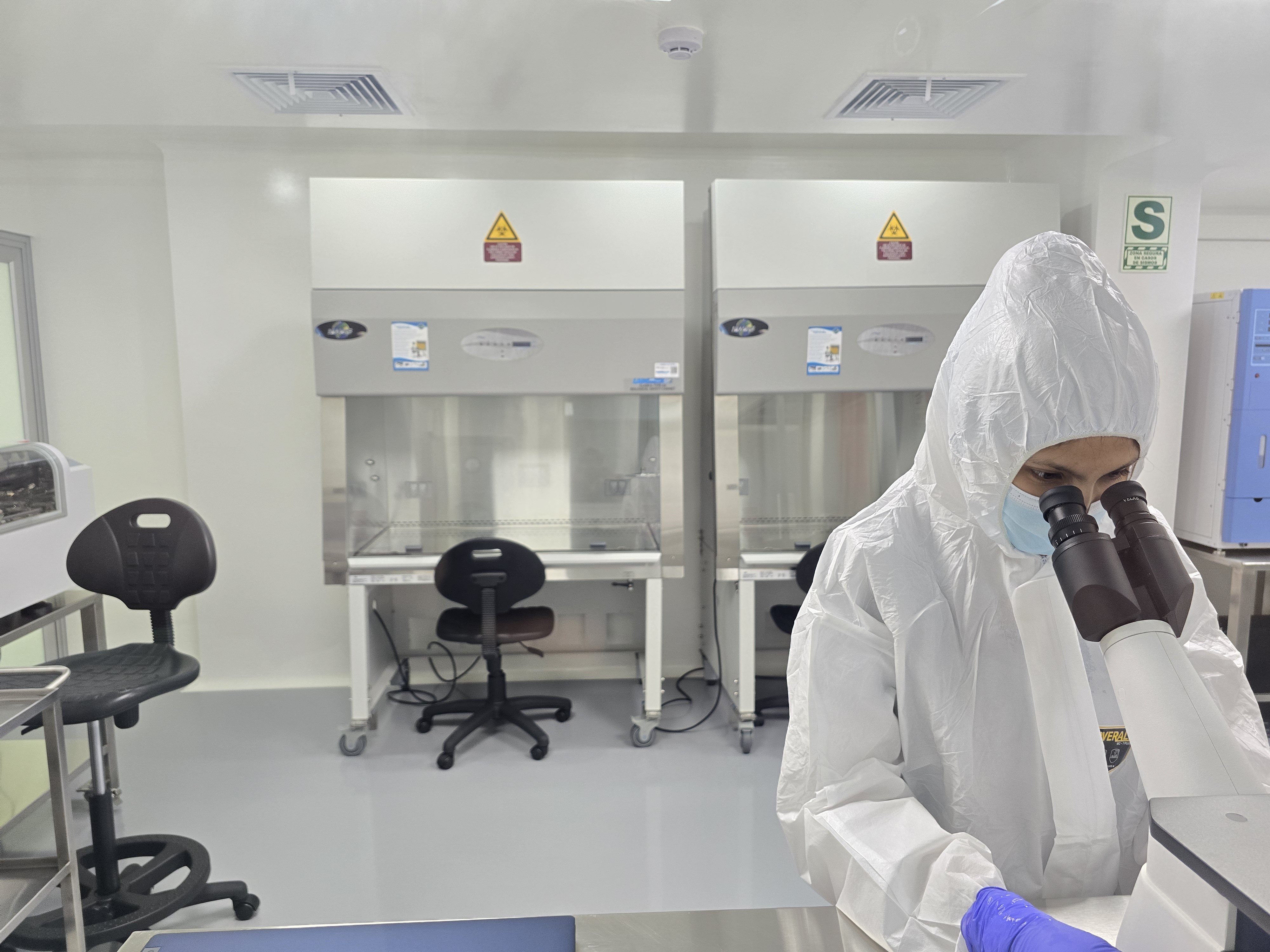 Controles de seguridad y calidad en el laboratorio Stemhealth